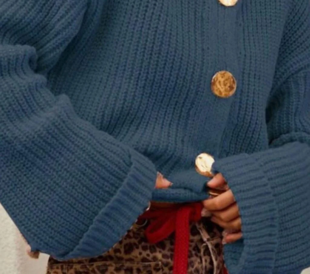 LovLov Lovlov - Button Front Pocket Cardigan 2