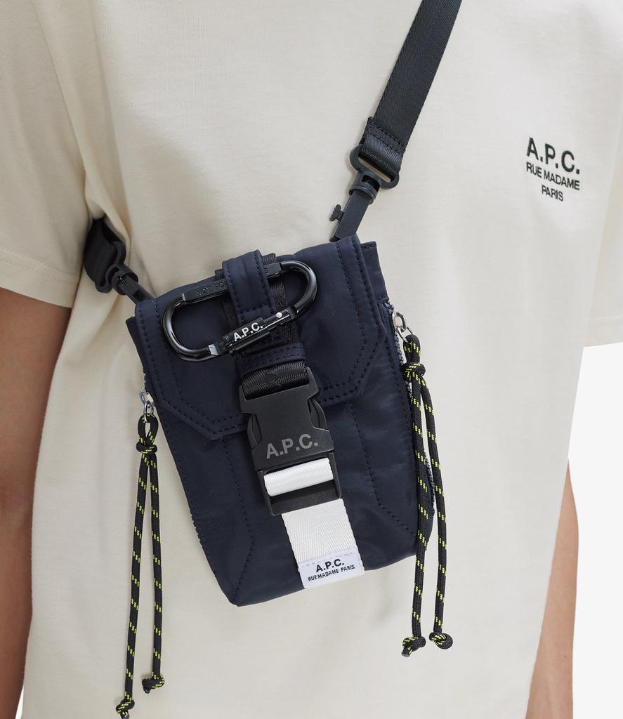 A.P.C. Treck neck pouch