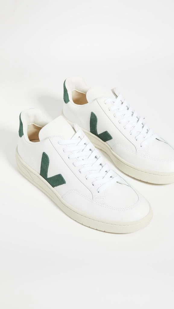 Veja V-12 Sneakers 2