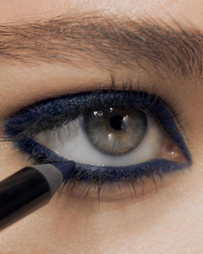 Victoria Beckham Satin Kajal Liner 4