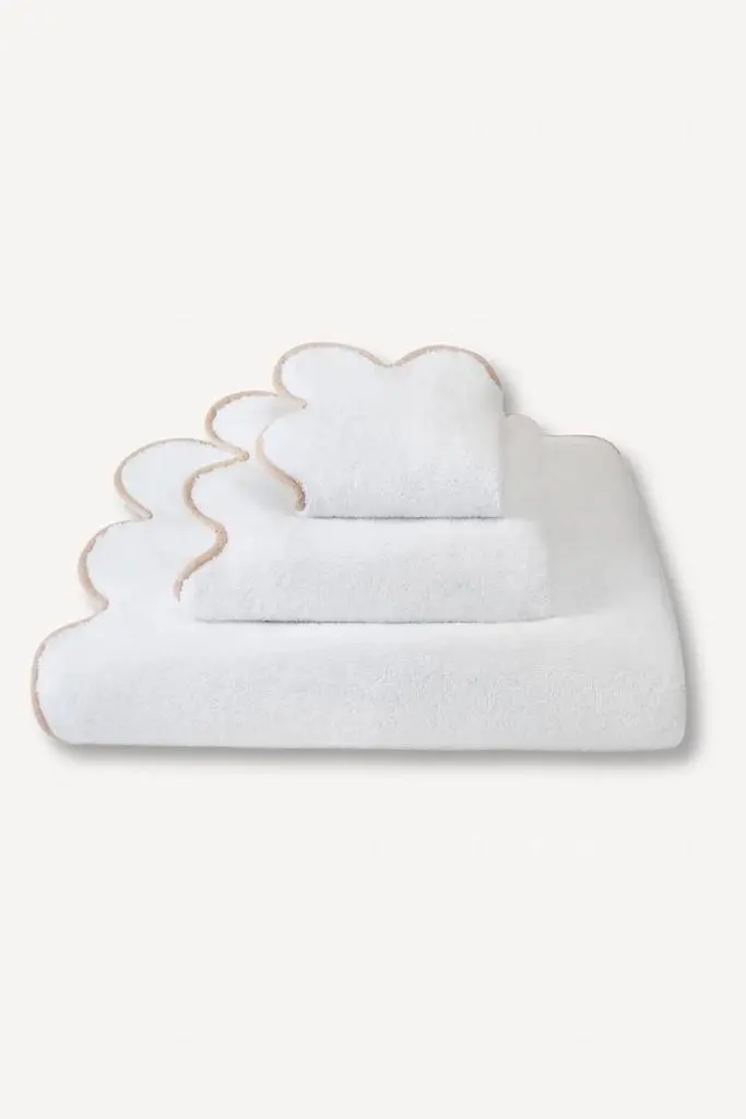 Kassatex Kassatex - Chairish Scallop Edge Bath Towel Collection
