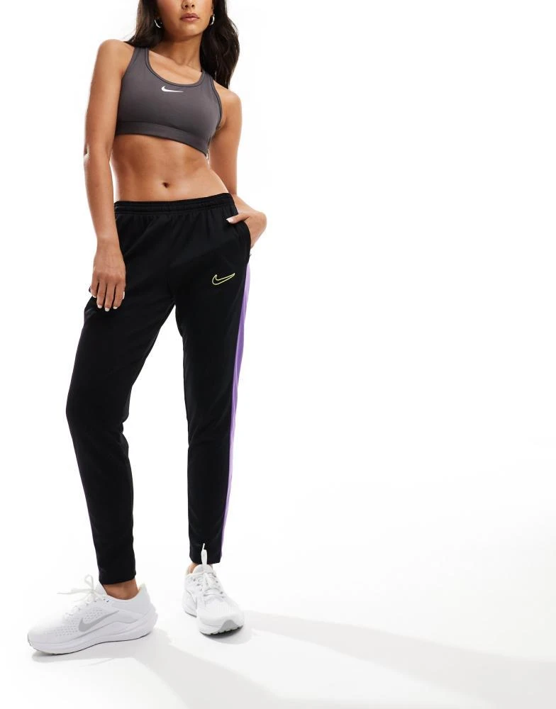 Nike Football Academy 23 joggerss in black and purple – On Sale