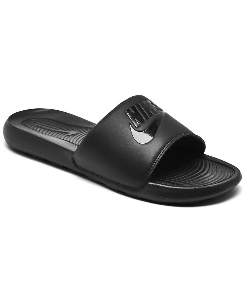 Nike shops sandals finish line