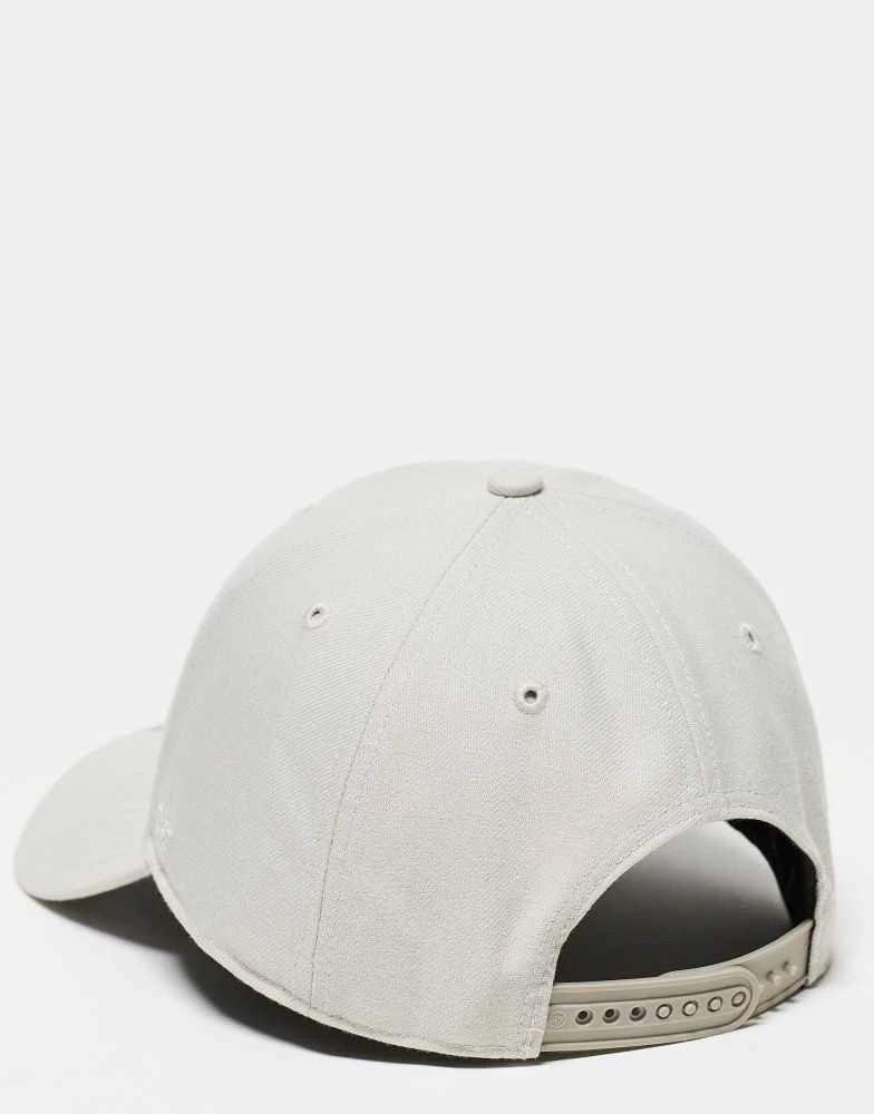 47 Brand 47 Brand New York Yankees mini logo cap in off white 3