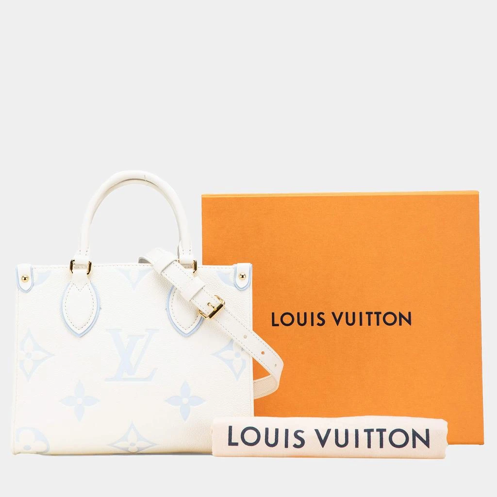 Louis Vuitton Louis Vuitton Blue/White Monogram Empreinte Giant Onthego PM 4