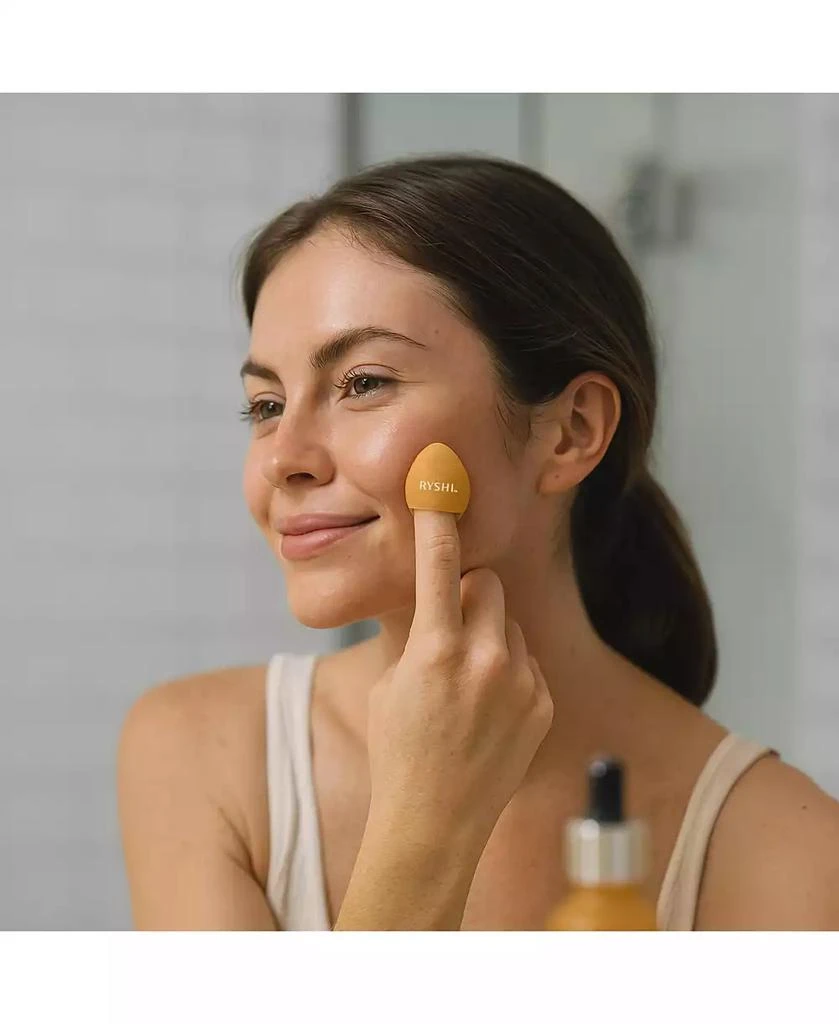 PURSONIC Precision & Care Beauty Bundle: Finger Beauty Blenders + Brush Cleaning Tool 4