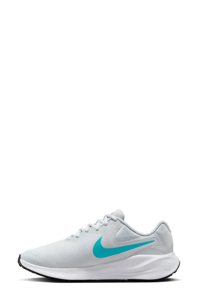 NIKE Revolution 7 Running Shoe - Wide Width 6