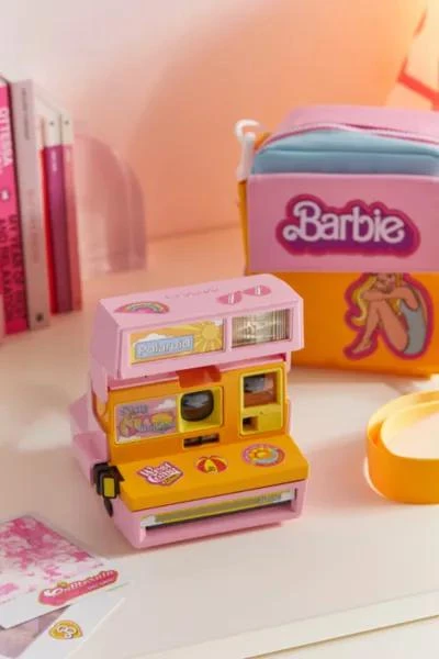 Retrospekt Malibu Barbie 600 Instant Camera Bag 2