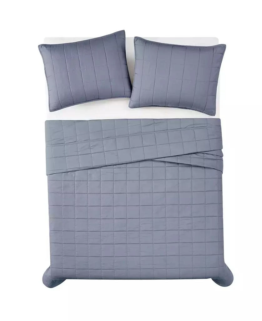 London Fog Solid 3 Piece Quilt Set 2