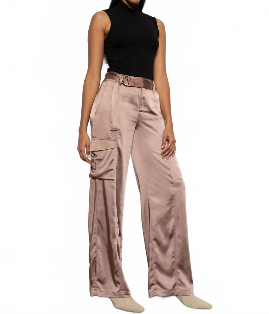 【Alo Yoga】High-Waist Voyager Trouser W54156R_05498_b1_s1_a2_1_m231_