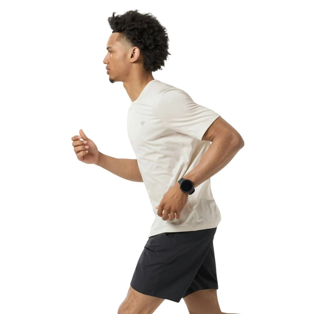 Arc
teryx Arc
teryx Cormac Short Sleeve Crew - Men
s 5