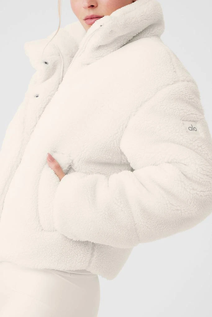 Alo Sherpa Snow Angel Puffer - Ivory 4