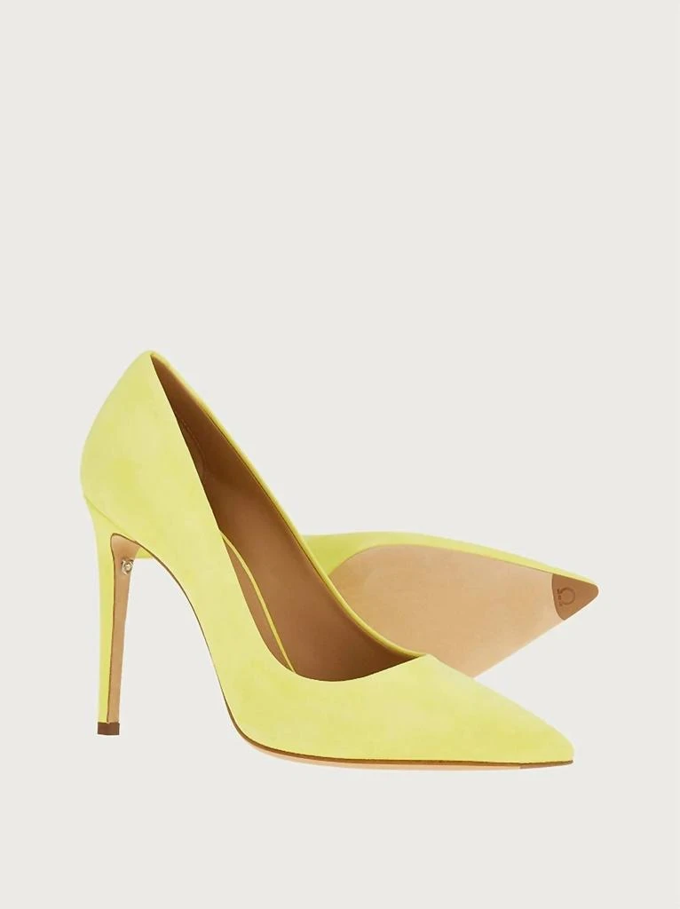 Salvatore Ferragamo Salvatore Ferragamo - Women
s Pointed-toe Pumps 3