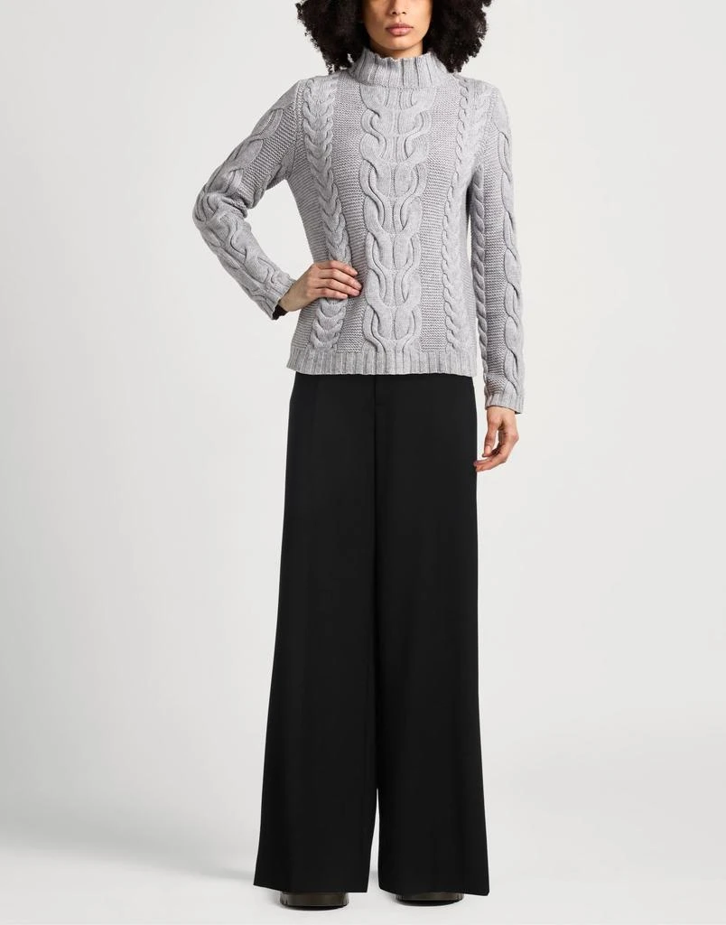 Vetements Casual pants 2
