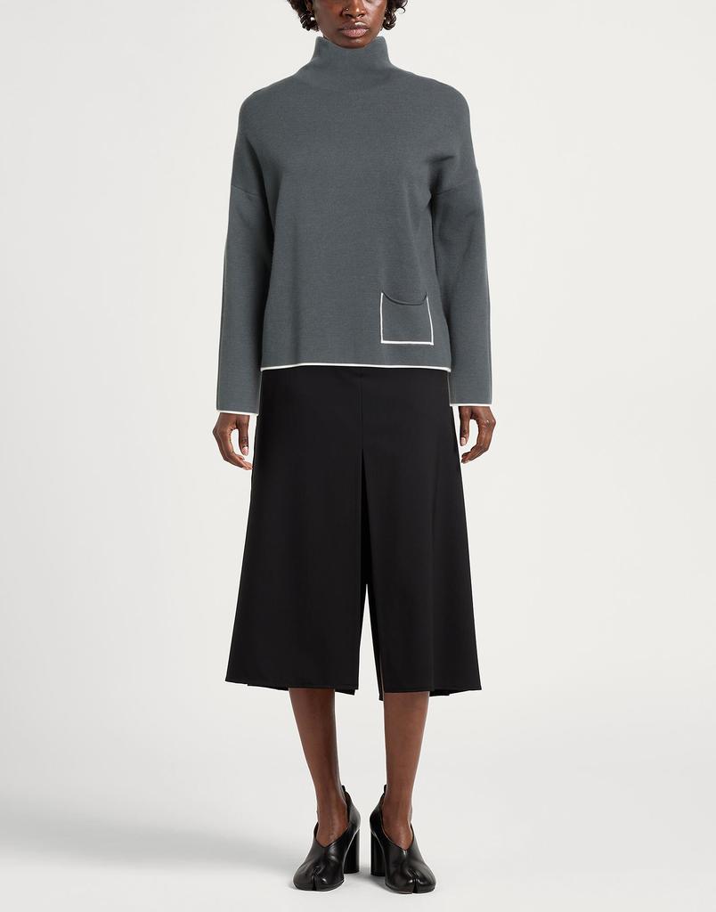 BELLWOOD Turtleneck