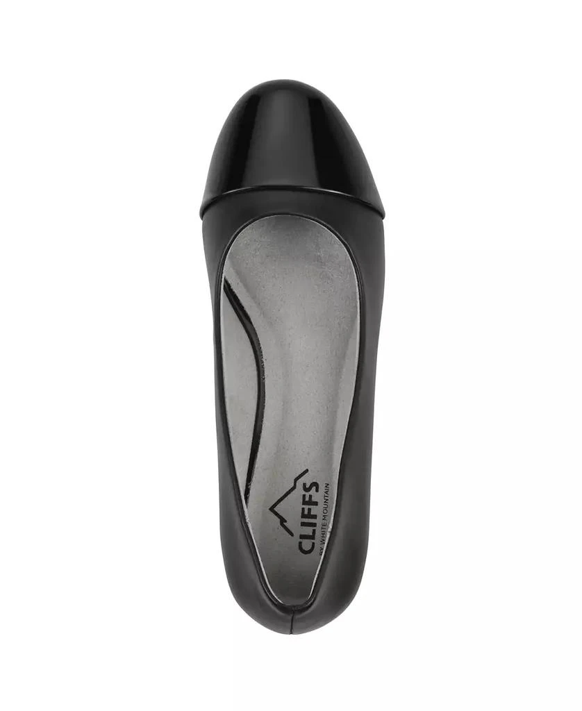 White Mountain Women's Bolivia Cap Toe Wedge Pumps 4