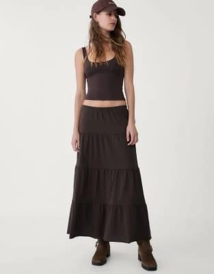 Shop Stradivarius knit maxi skirt in brown on Sale at BeyondStyle