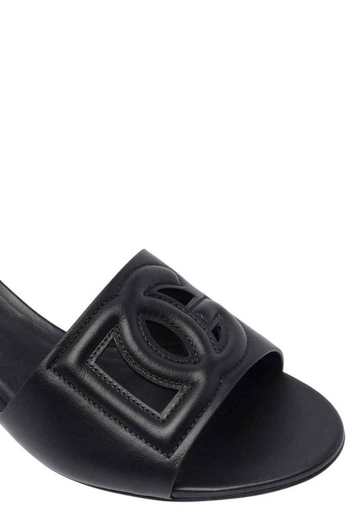 Dolce 
Gabbana Dolce 
Gabbana Cut-Out Logo Detailed Slides 4