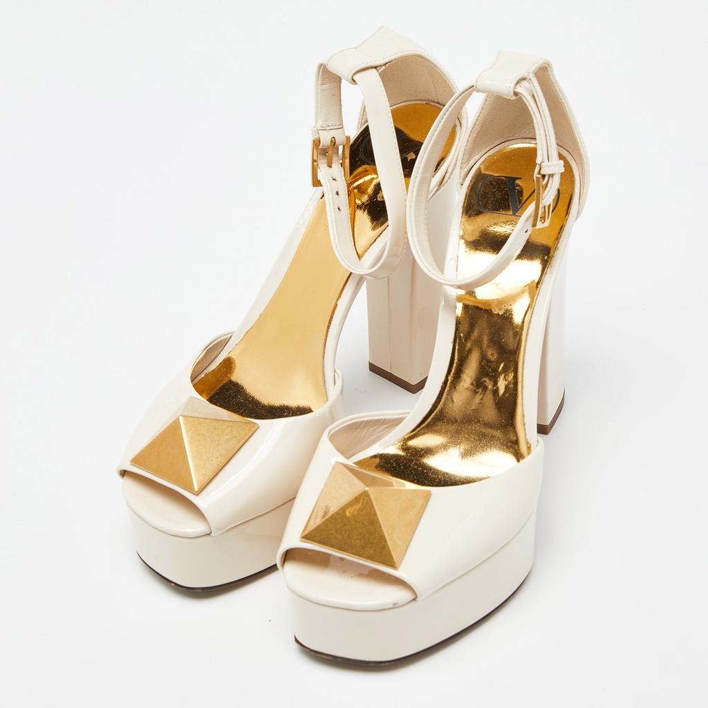 Valentino Valentino Cream Patent Leather Block Heel Sandals Size 37.5