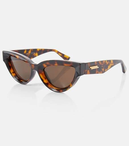 Bottega Veneta Cat-eye sunglasses 4
