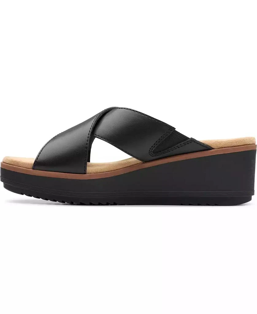 Clarks Collection Women's Wrenly Ivy Wedge Sandals 7