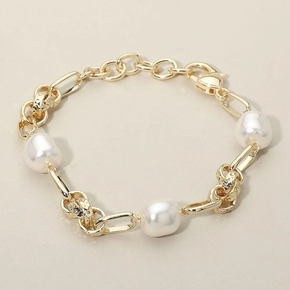 FASHNZFAB 14K Gold Plated Pearl Station Abstract Chain Link Bracelet