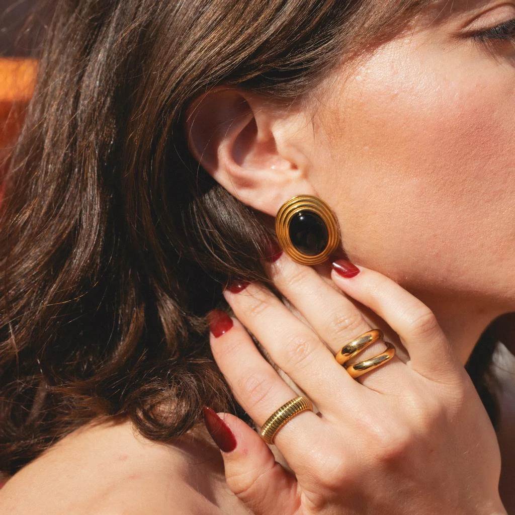 Too Romantic Jewelry Boucles D
Oreilles Old Money