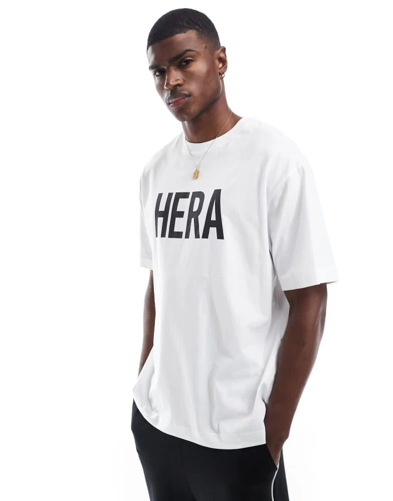 HERA Hera Mens label oversized t-shirt in white 3