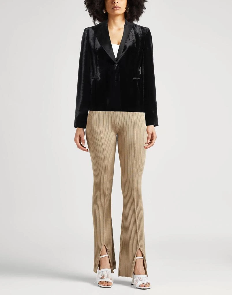 CARACTÈRE Blazer 2
