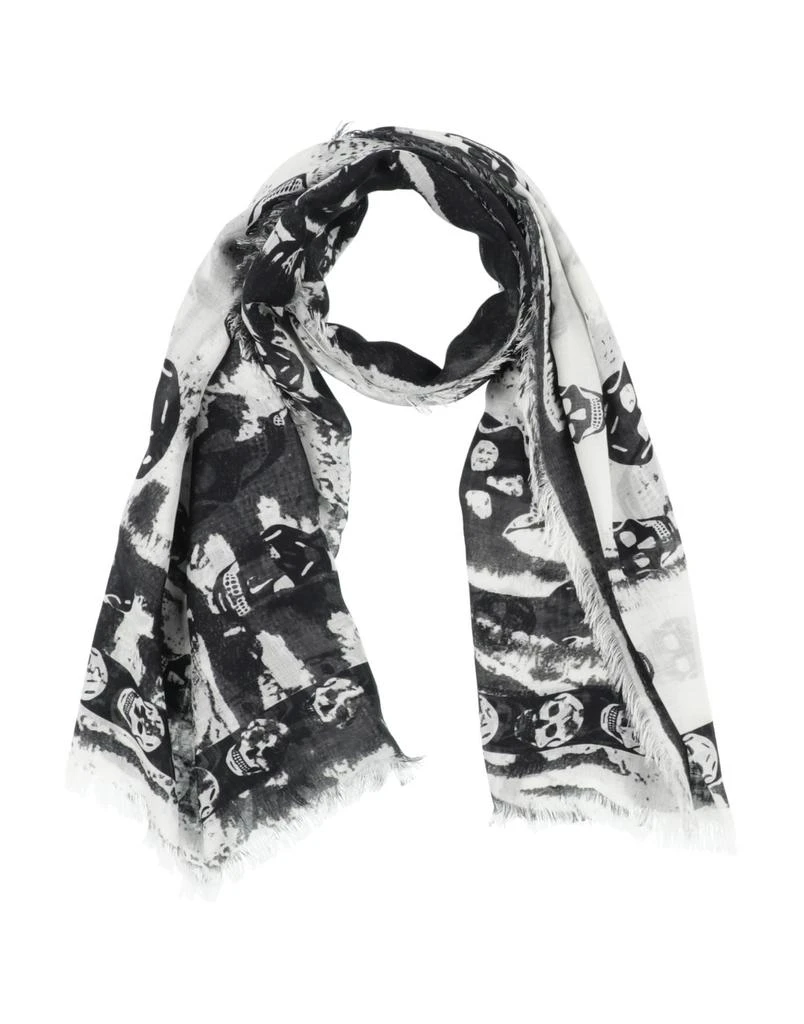 McQueen Scarves and foulards