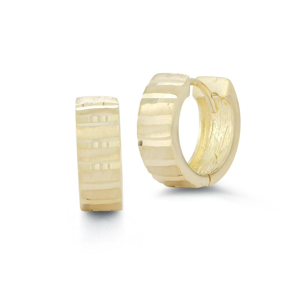 Ember Fine Jewelry 14K Gold Diamond-cut Ribbed Huggies