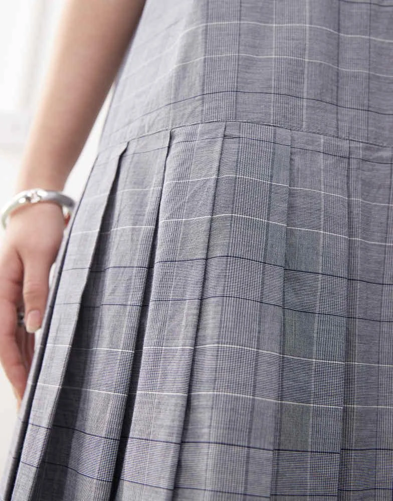 COLLUSION COLLUSION oversized smock midi shirt dress in graphic navy check 2