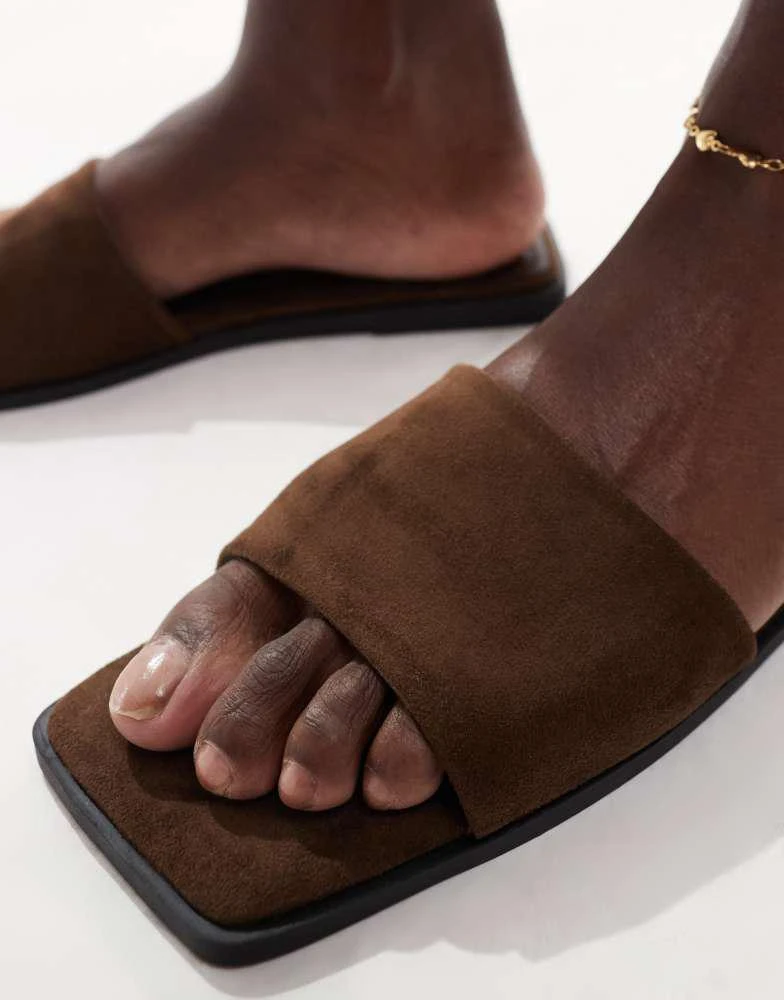 ASOS ASOS DESIGN Fig square toe flat mule sandals in chocolate 2