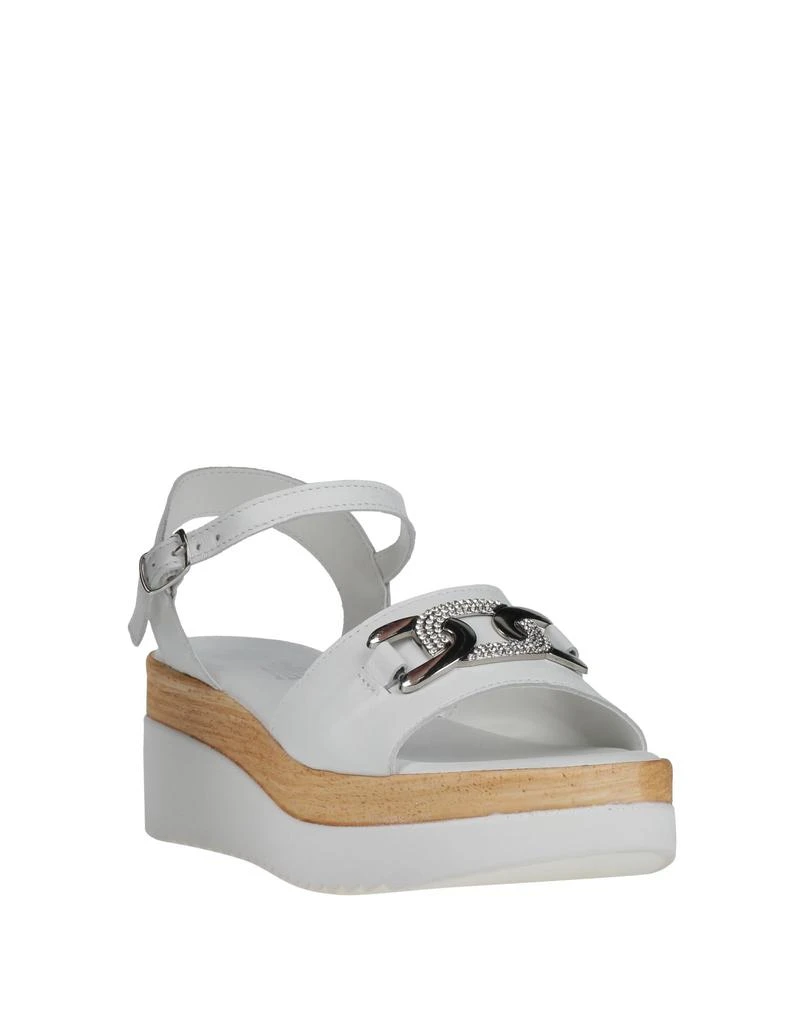 NILA & NILA Sandals 2