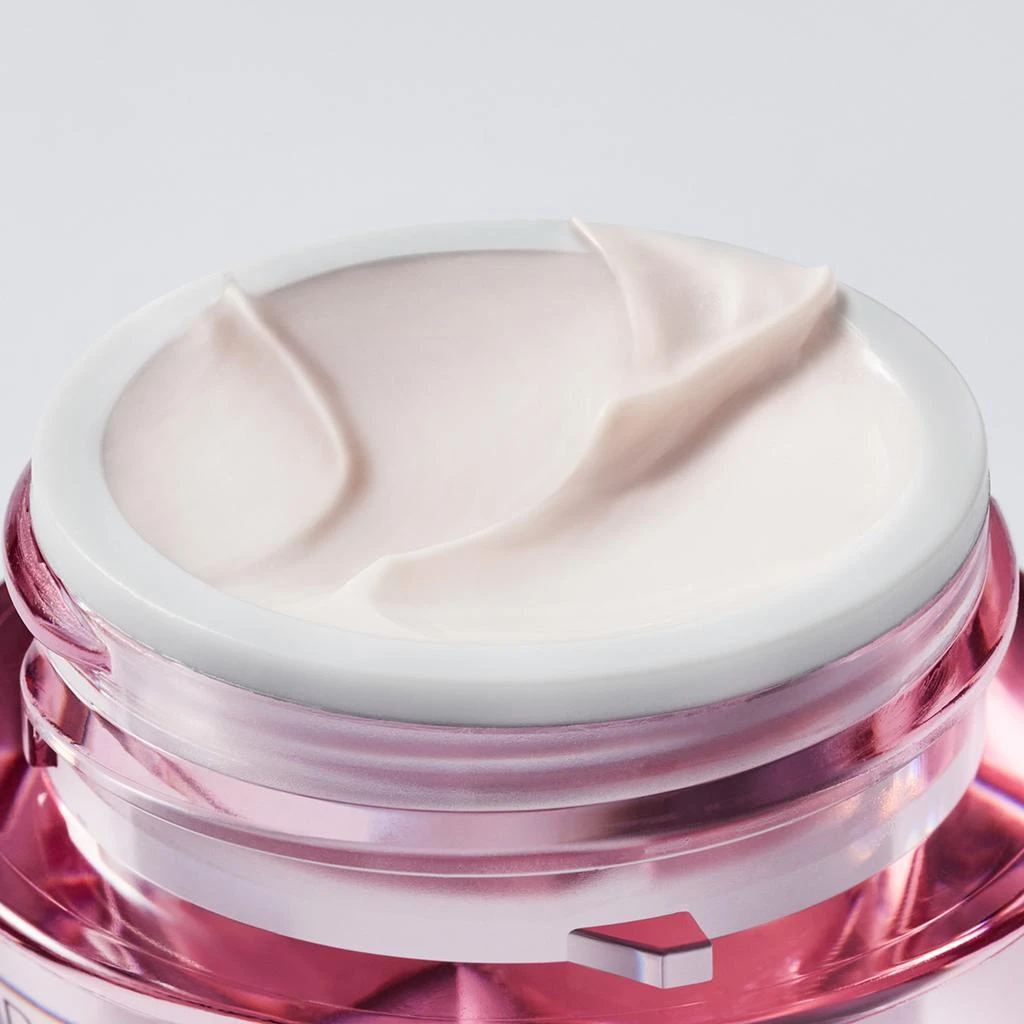 Estée Lauder Estée Lauder Resilience Multi-Effect Tri-Peptide Under Eye Cream 0.5 oz. 3