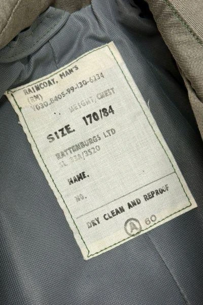 Urban Outfitters Vintage 1980’s Kattenburg Made In United Kingdom Gabardine Raincoat Jacket 2