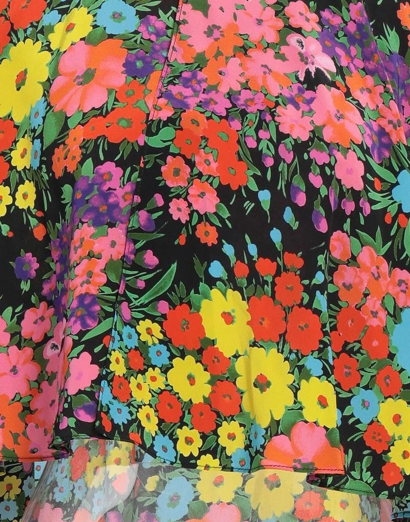 LES RÊVERIES Cape 4