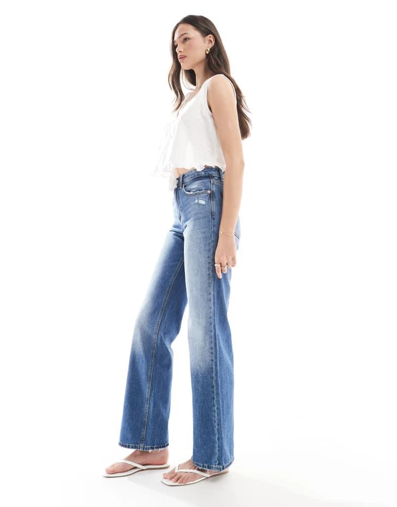 Stradivarius Stradivarius Tall D92 denim straight jeans in dark wash 3