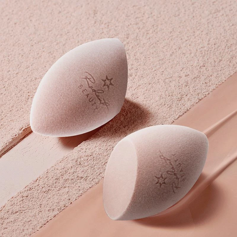 The Radiant Beauty Radiant Beauty - Radiant Powder Sponge 3