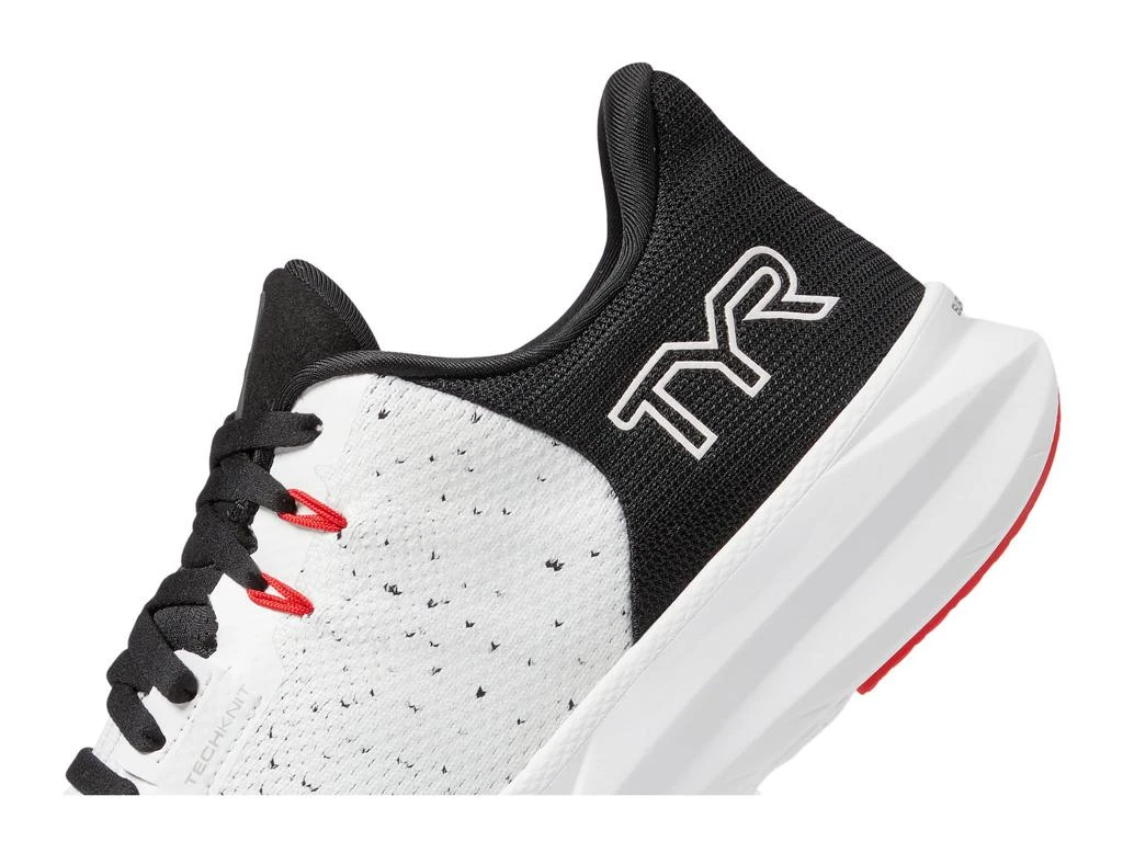 TYR Techknit Lifestyle 5