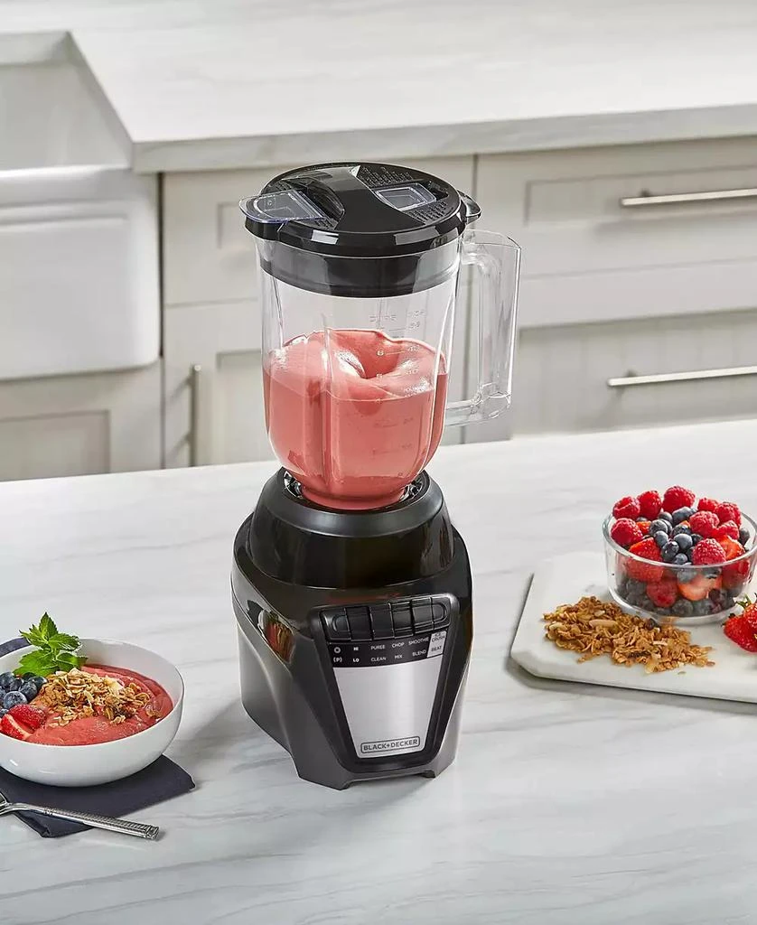 Black & Decker BLACK + DECKER 8-Speed 700-Watt Ice Crush Blender 2