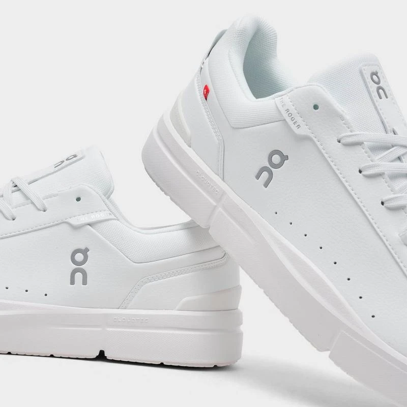 On Men
s On THE ROGER Advantage Casual Shoes 3