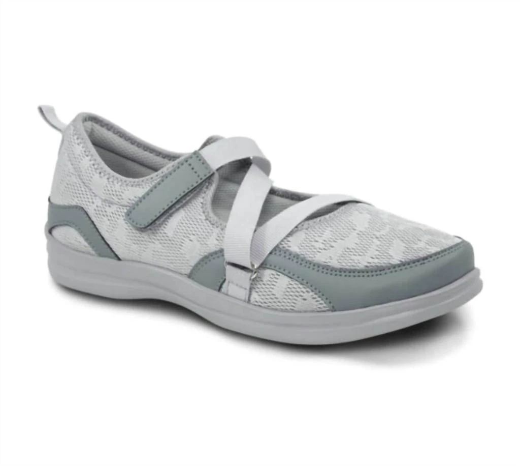 Apex Apex - Women’s Mesh Mary Jane Shoes 1
