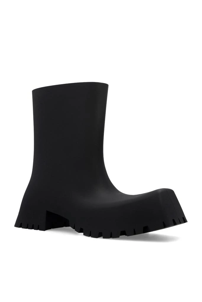 Balenciaga ‘Trooper’ rain boots 4