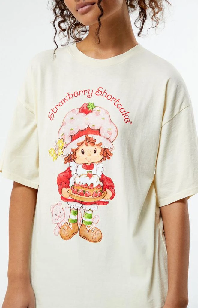 Strawberry Shortcake Cat Cake Butterfly Oversized T-Shirt 3