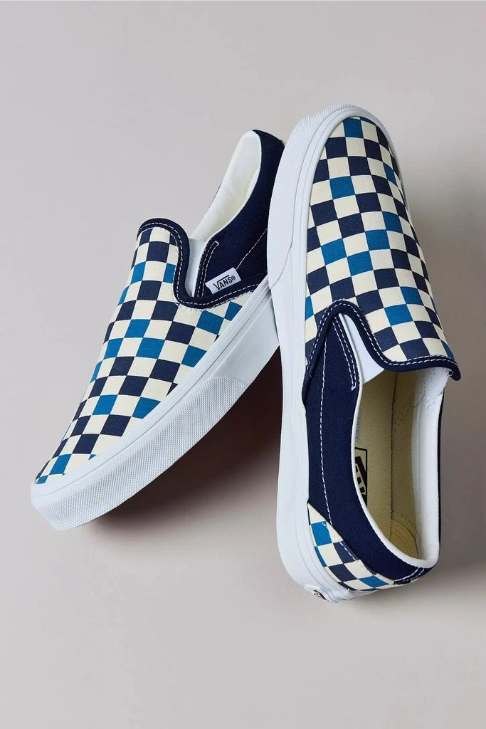 Vans Vans Women
s Checkerboard Slip-On Sneaker 1