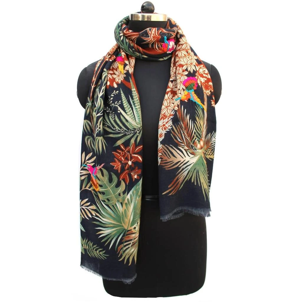 Vismaya Vismaya - Women
s Woodland Embroidered Wool Scarf 2