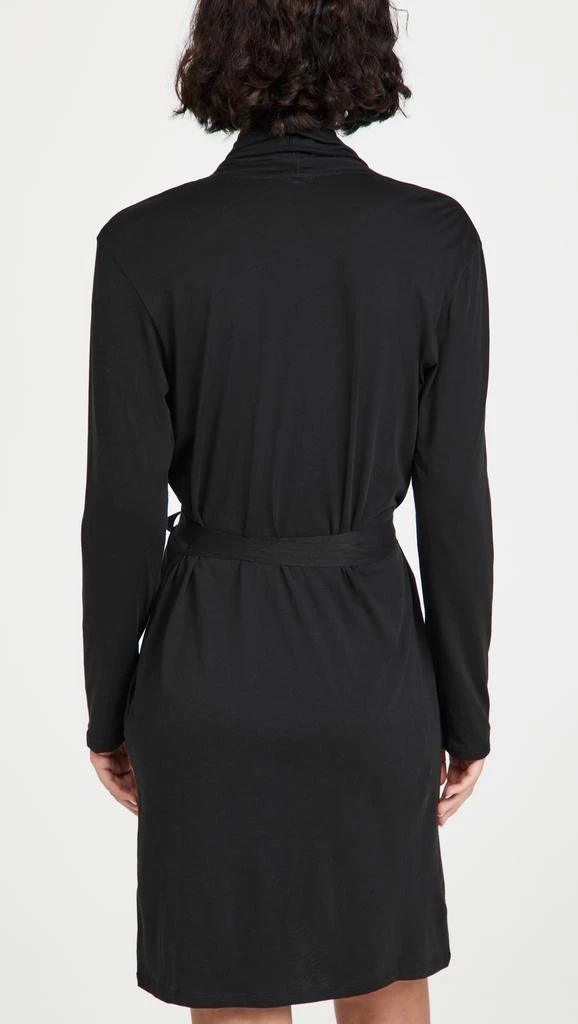 Skin Colleen Robe 2