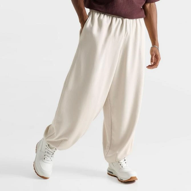NIKE Men's Nike Club Oversized French Terry Sweatpants 3