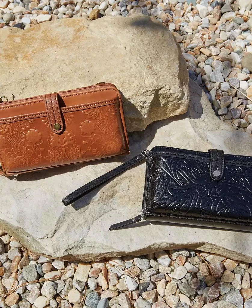 The Sak Women's Iris Leather Convertible Crossbody Bag 7